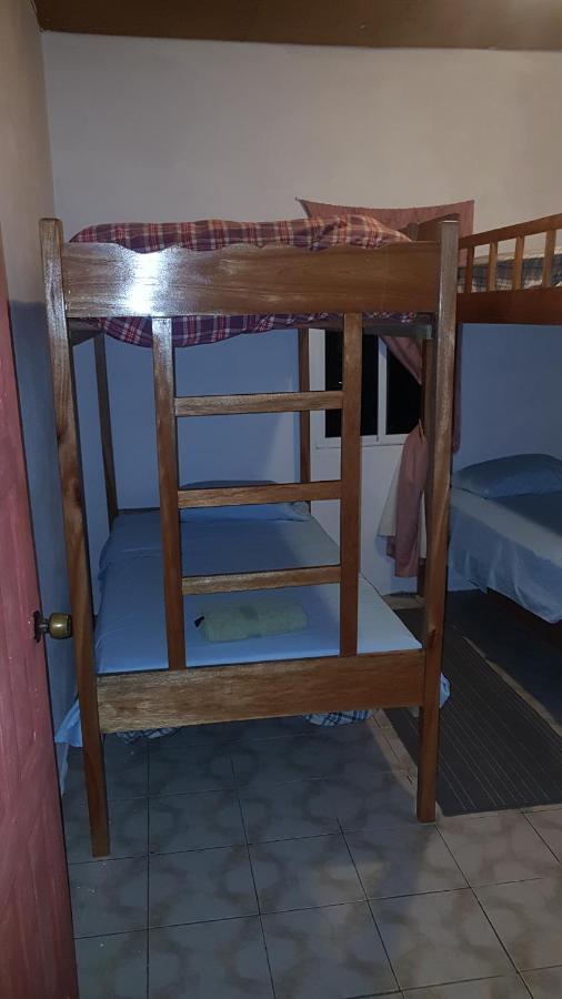 Casa Ricky'S Hostel Orange Walk Екстериор снимка